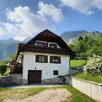 Apartmán Pocitnisko Stanovanje Planja Soča